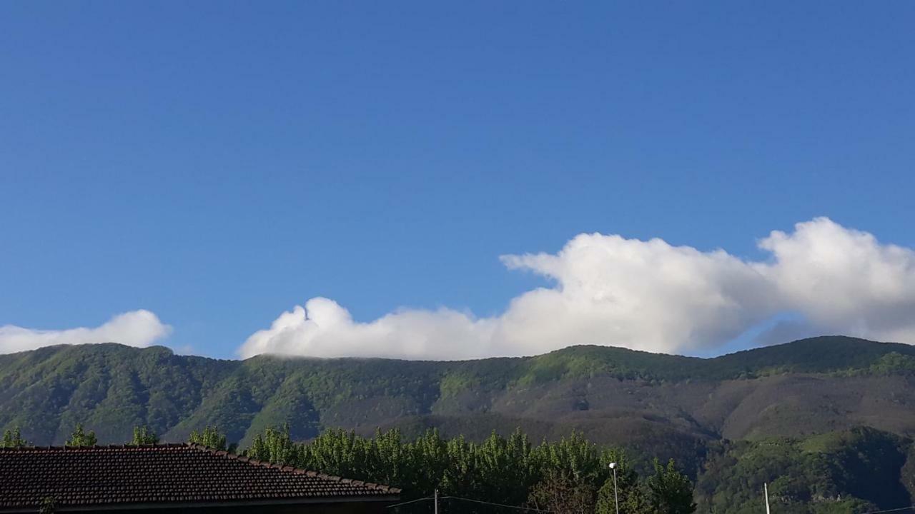 Отель Agriturismo Carlo Cioffi Rotondi Экстерьер фото